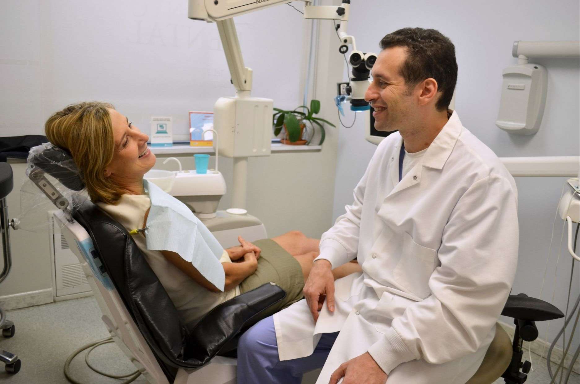 Endodontist vs Dentist - What is the Difference? | MENYC