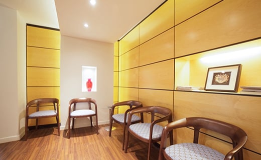Waiting room in dentists office